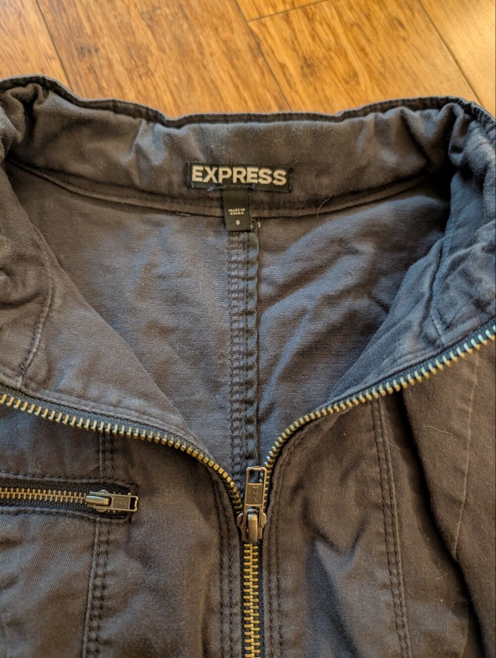 Women's Jacket - Picture 7 of 8